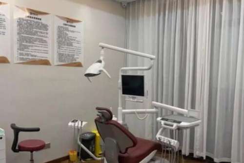 湖南便宜的牙齿整形医院，第一名2018年正式入驻长沙，第二名口碑不错