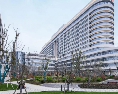 宁波市杭州湾医院眼科近视眼手术怎么样？尹海涛、祝丽娜医生擅长人工晶体植入，具体患者反馈公布！