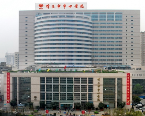 绵阳市中心医院近视眼手术怎么样？眼科技术处于领先的水平，唐晓蕾、曾涛医生口碑反馈很不错！